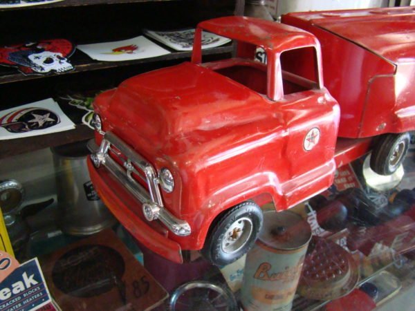 1950s Buddy L Texaco Tanker Truck Front