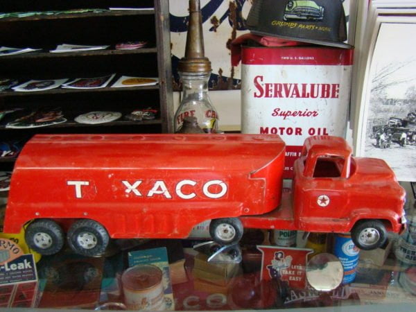 1950s Buddy L Texaco Tanker Truck Right