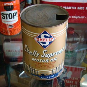 Skelly Supreme Motor Oil Can