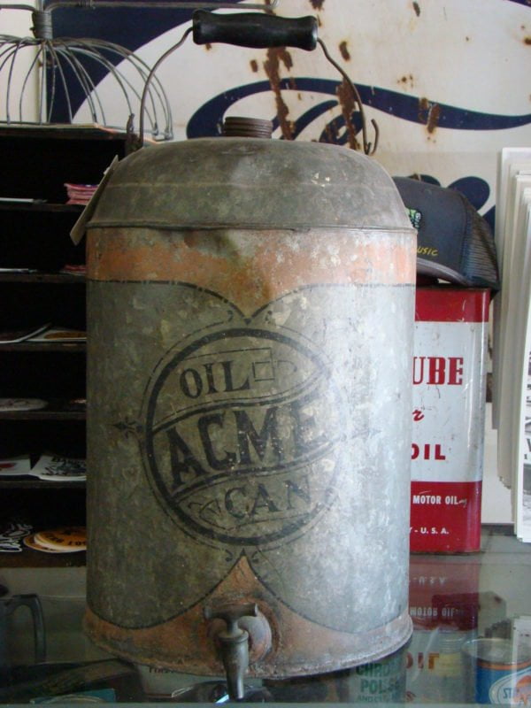 Acme Oil Can With Dispenser