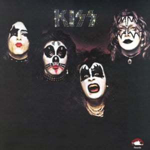 Kiss: Kiss