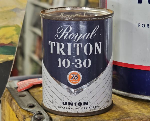 Union 76 10-30 Triton Motor Oil Can Bank Back