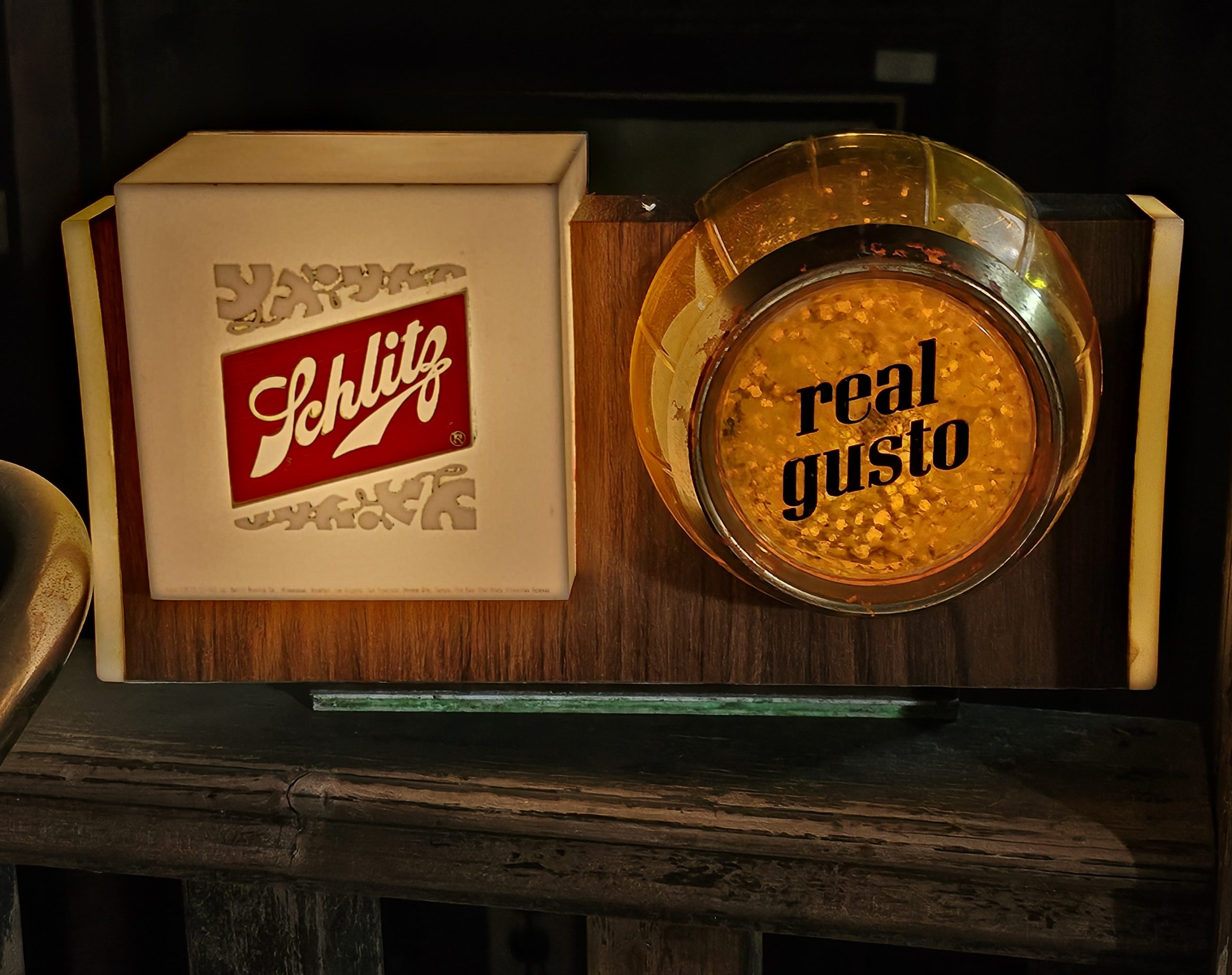 Schlitz Beer Cash Register Topper Lamp Lit