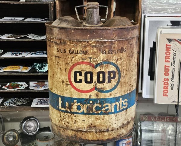 Co-Op Lubricants Can Five Gallon Back