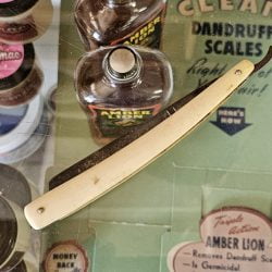 Straight Edge Razor 1940s