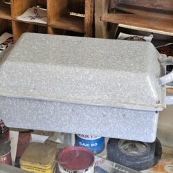 Light Grey Enamelware Roasting Pan 