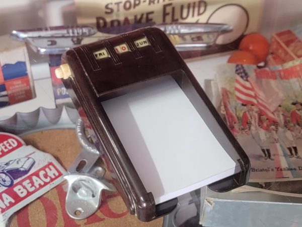 1940s Bakelite Brown Calendar Notepad Holder