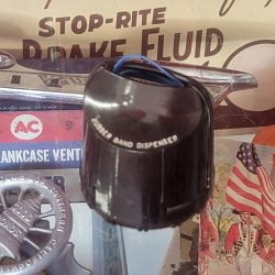 1940s Bakelite Pick-Kwik Rubber Band Dispenser Back Brown