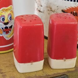 Red White Salt Pepper Shakers