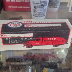 ESSO 1939 Airflow Tanker Bank