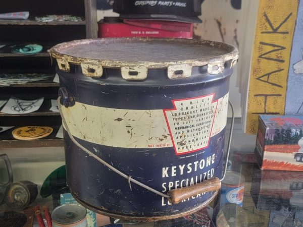 KEYSTONE Specialized Lubricants Bucket 25 Pounds Back