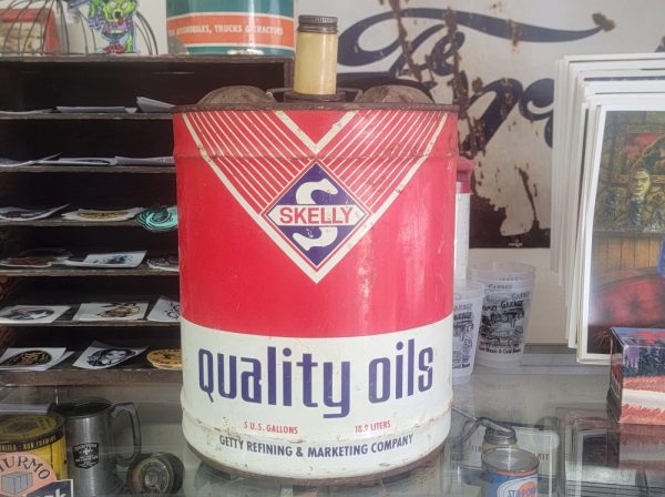 Skelly Quality Oils Can, Five Gallon