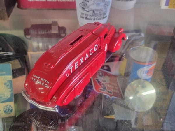 Texaco 1939 Airflow Tanker Bank Side-Back