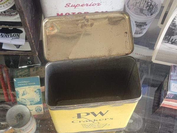 PW Crackers Tin Hinged Top