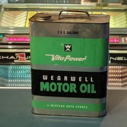 Vita-Power Wearwell Motor Oil Can