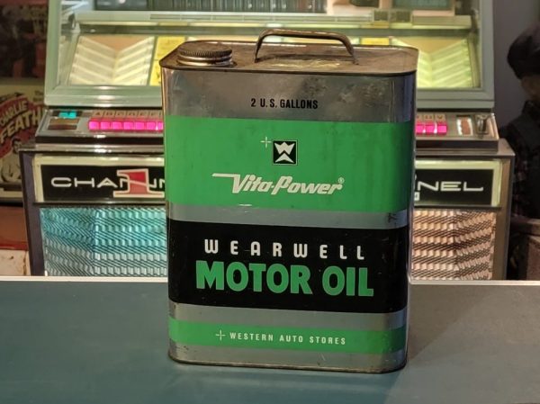 Vita-Power Wearwell Motor Oil Can