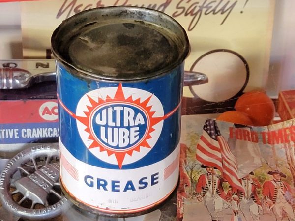 Ultra Lube Wheel Bearing Grease Can