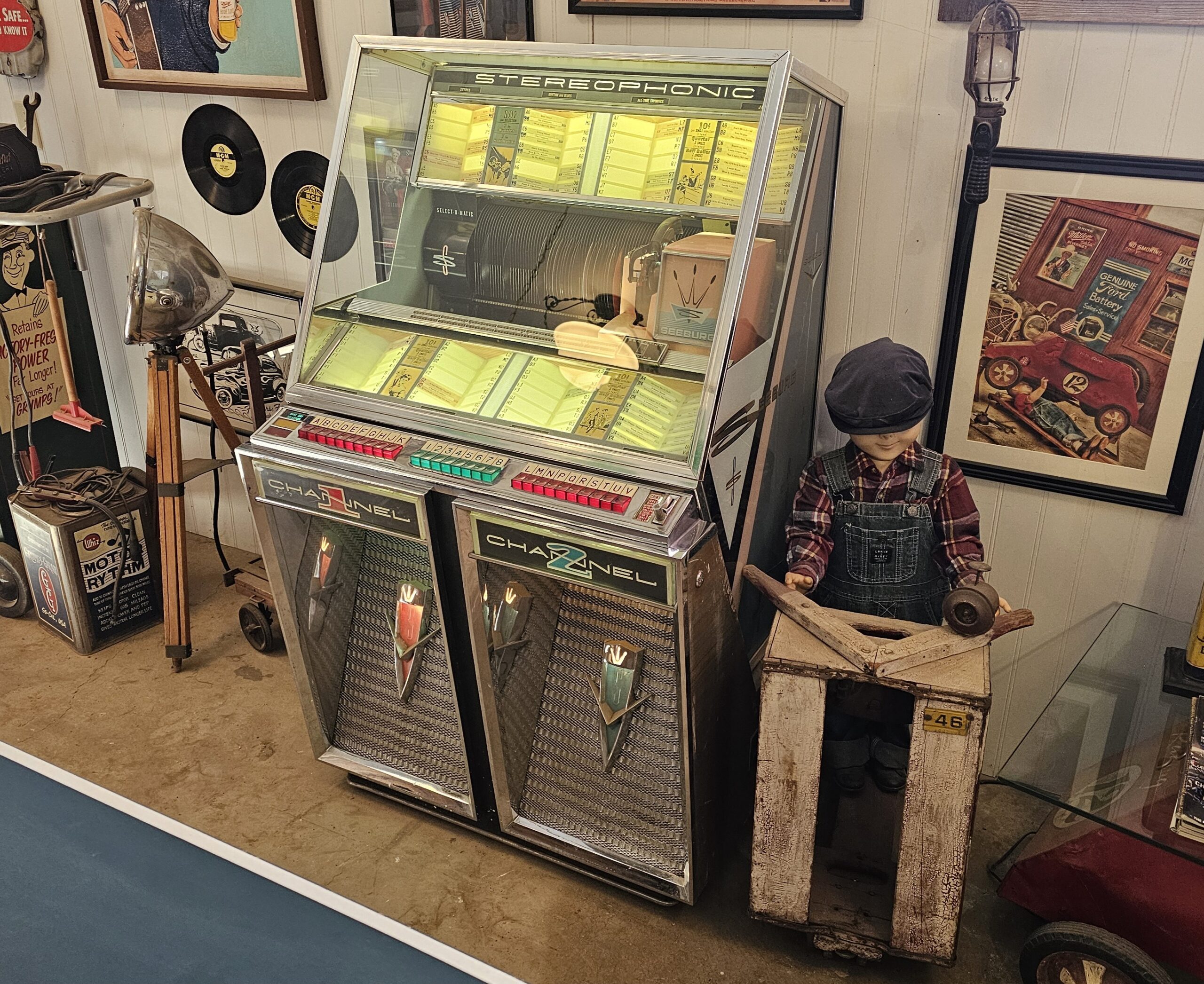 Seeburg Model 222 Jukebox, 1959 - Image 2