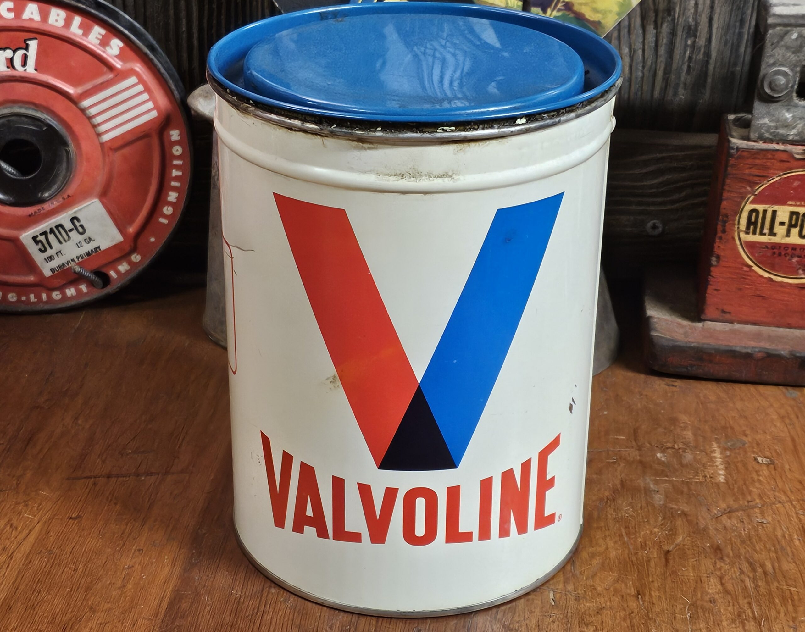 Valvoline Oil Company Grease Can, Five Pound Back & Lid