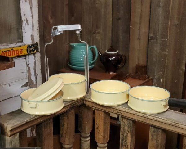 Cream & Green Enamelware Lunch Bucket Opened