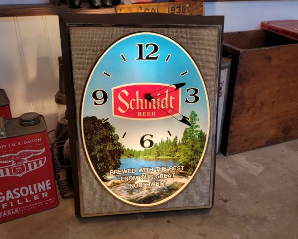 Schmidt Beer Lighted Clock