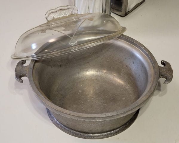 Guardian Service Cookware Inside