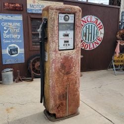 Erie 77 Gas Pump, Unrestored