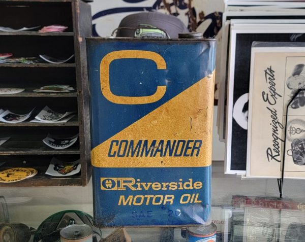 Riverside Commander Motor Oil Can