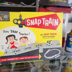 Jack Built Toys Snap Train