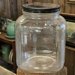 Kitchen Countertop Jar Black Lid