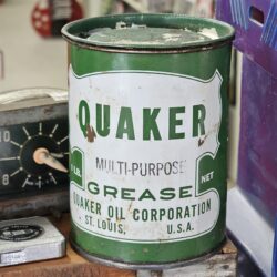 Quaker Oil Multi-Purpose Grease Can