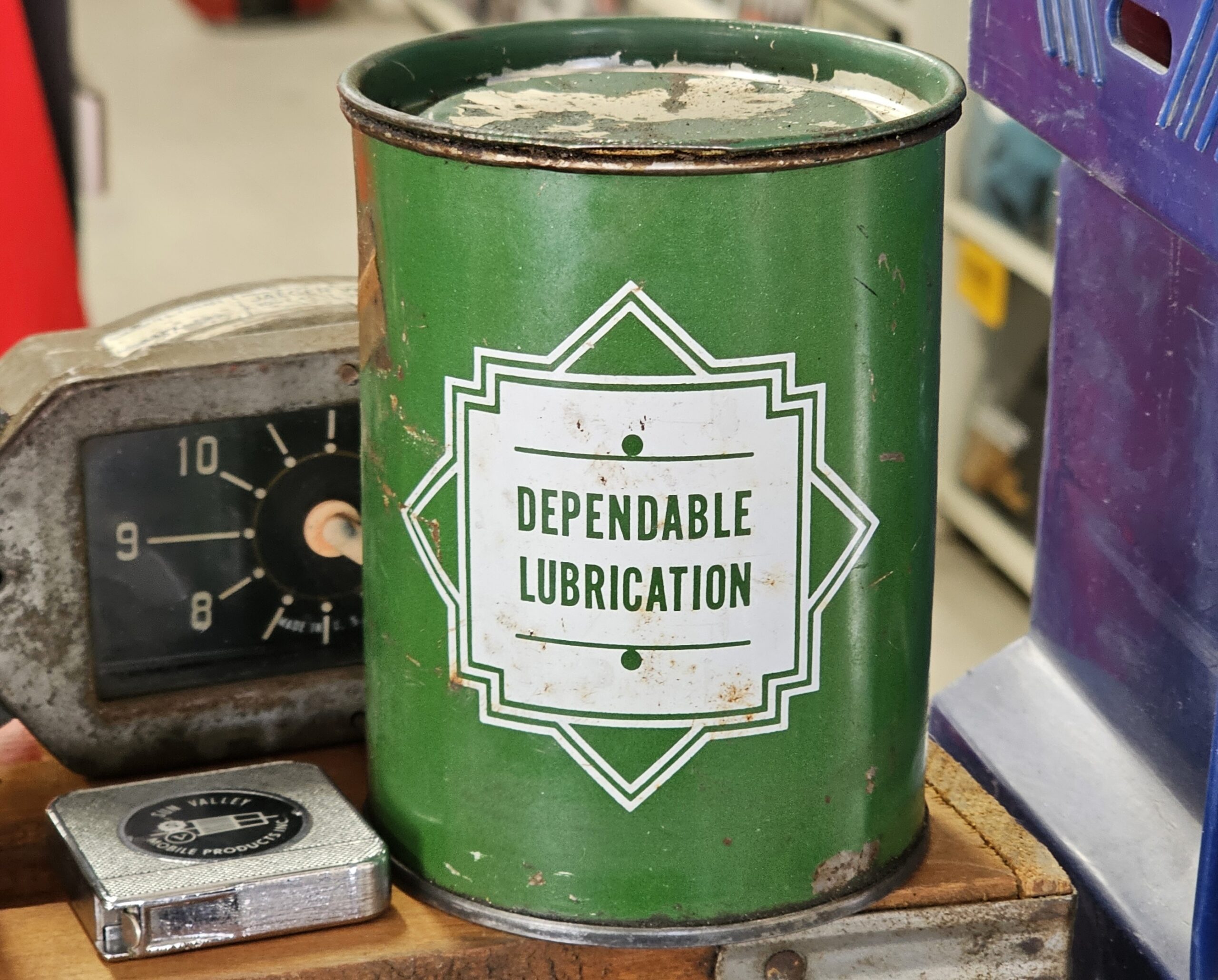 Quaker Oil Multi-Purpose Grease Can Back