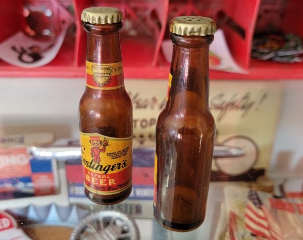 Esslinger's Repeal Beer Mini Bottle Salt & Pepper Shaker Set Side