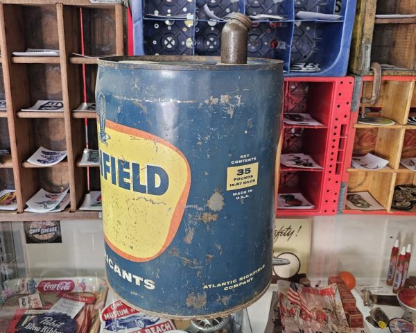 Richfield Lubricants Motor Oil Can Right