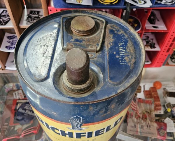 Richfield Lubricants Motor Oil Can Top