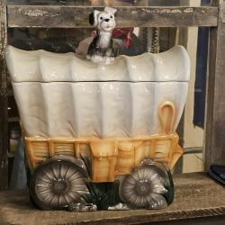 American Retro Covered Wagon With Dog On Top Cookie Jar