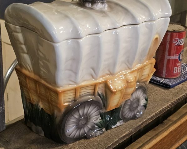 American Retro Covered Wagon With Dog On Top Cookie Jar Left