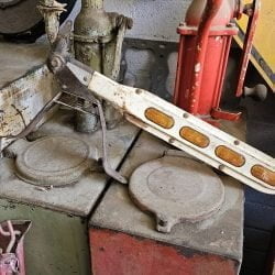 Detroit Signal No 123 Turn Signal Reflector Arm