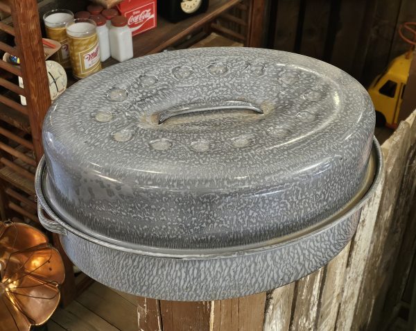 Grey Enamelware Roasting Pan Lid