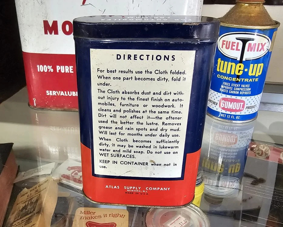 Atlas Polishing Cloth TinWith Original Cloth Grumps