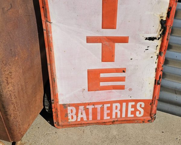 Autolite Batteries, Embossed Bottom