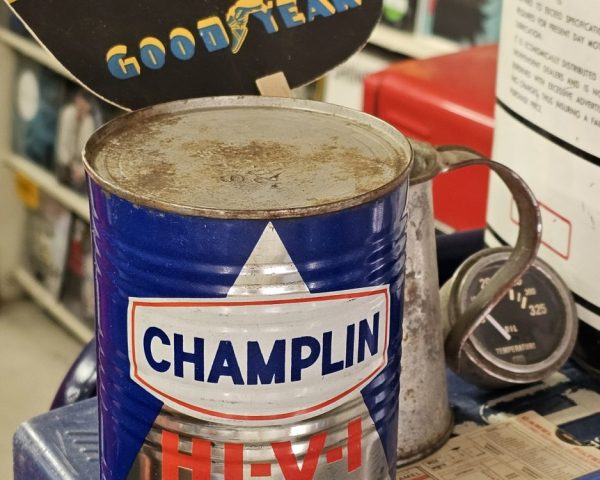 Champlin HI-V-I Motor Oil, Quart Top