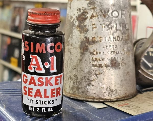 Simco A-1 Gasket Sealer Bottle (Red Lid)