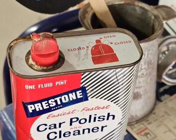 Eveready Prestone Car Polish And Cleaner Can Top