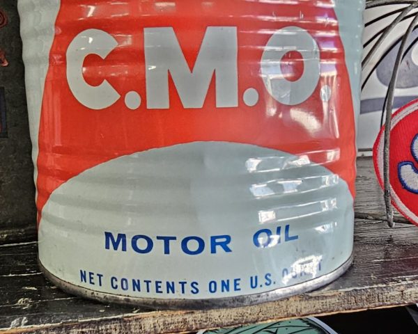 Champlin C M O Motor Oil Can, Quart Small Dent Bottom Side 1