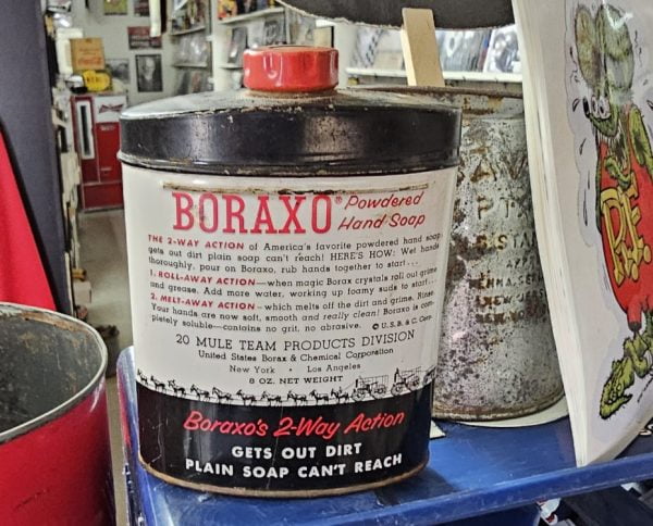 BORAXO Powdered Hand Soap Tin Back